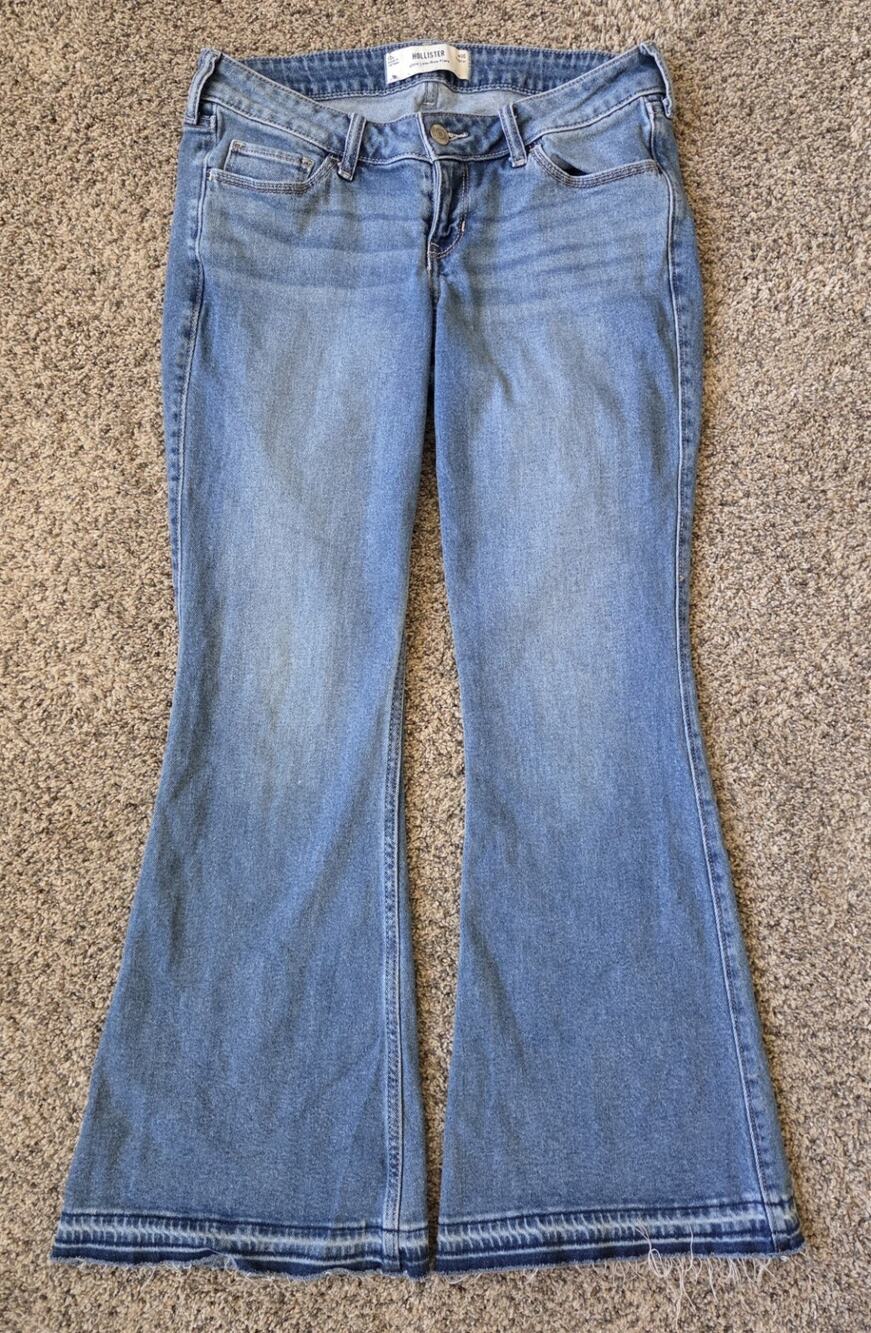 Hollister Ultra Low-Rise Flare Jeans w/ Frayed Hems Women/Junior 10R / W30